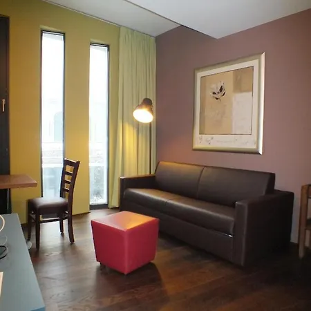 ホテル Businesshotel Valerian ホーエネムス