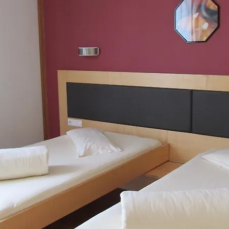 Businesshotel Valerian ホテル