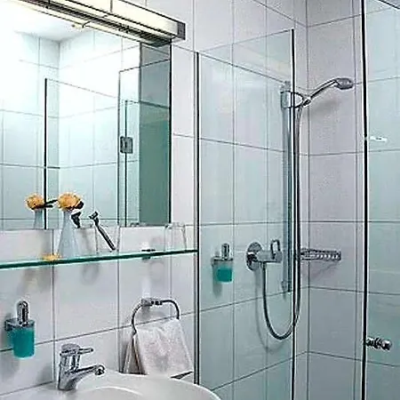 호텔 Businesshotel Valerian 3*